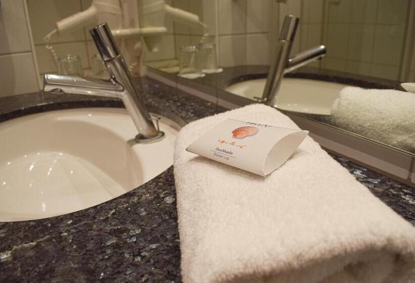 家庭间, Akzent Hotel Jonathan