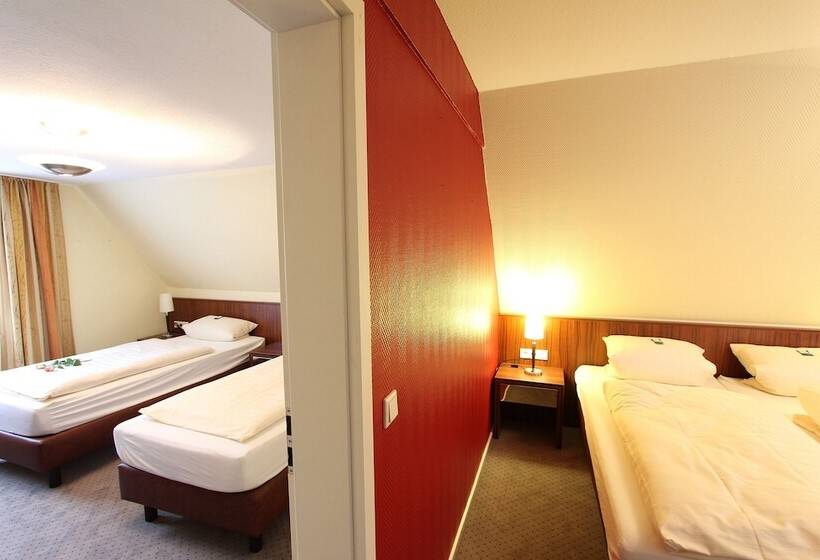 家庭间, Akzent Hotel Jonathan