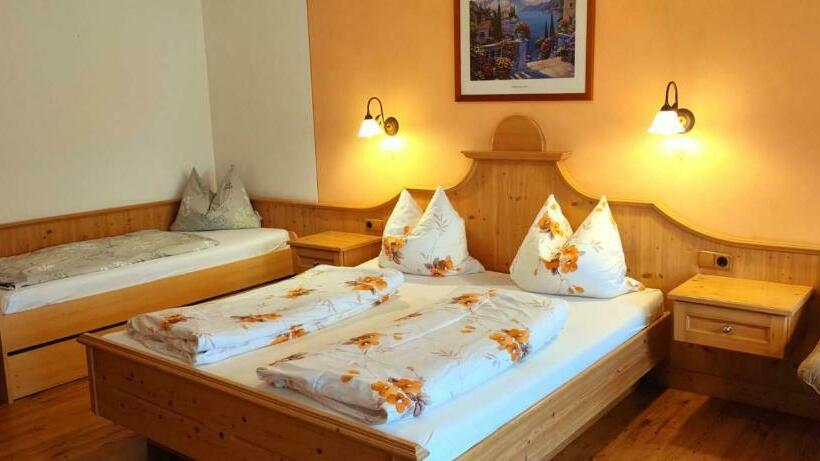 Номер Стандарт, Pension Berghof