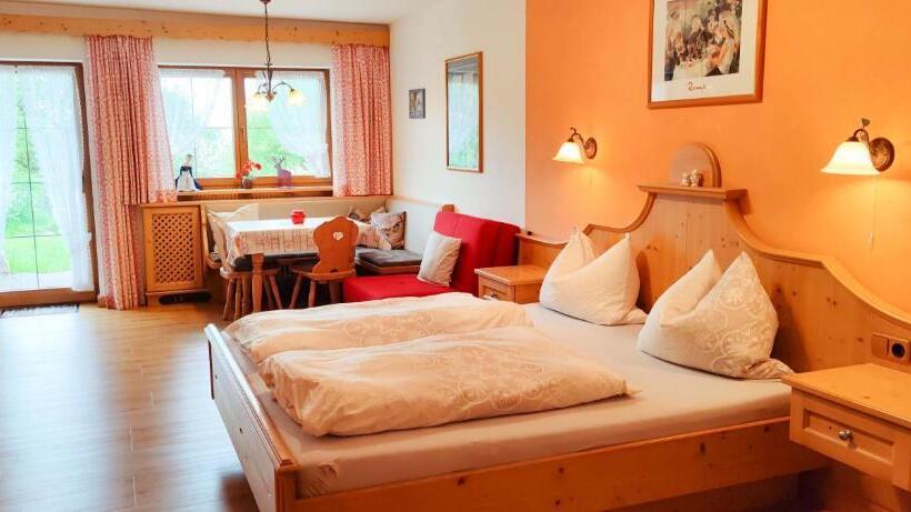 Номер Стандарт Трехместный, Pension Berghof