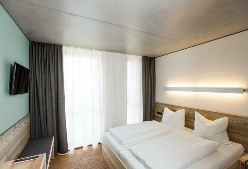 Номер Стандарт, Green City Hotel Vauban