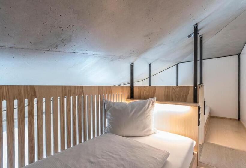 Семейный Номер, Green City Hotel Vauban
