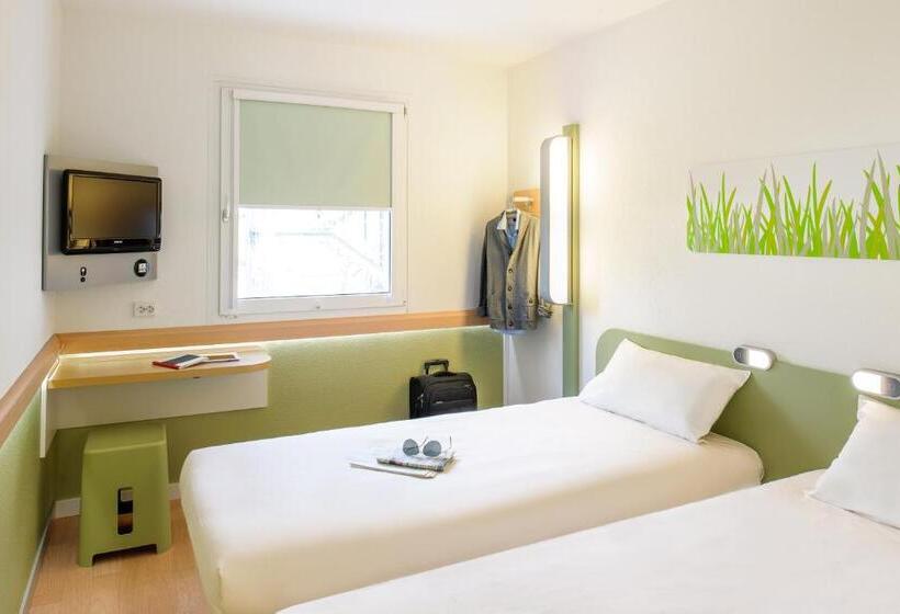 Номер Стандарт, B&B Hotel Freiburg West