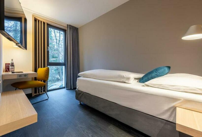 Номер Стандарт Индивидуальный, Serways Hotel Hösel
