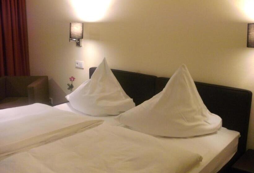 标准间, Waldhotel Tropfsteinhöhle