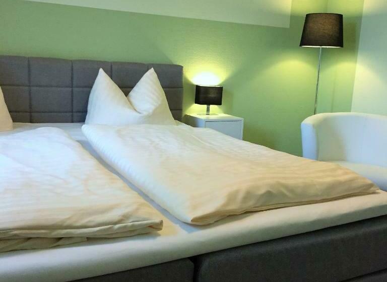 Номер Стандарт, Weinhotel Römerbad