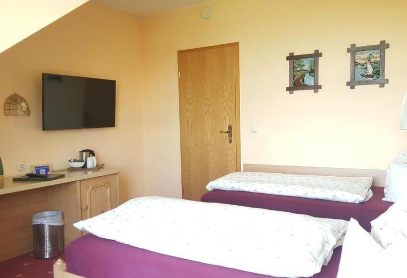 חדר סטנדרט, Landhotel Burgenblick Garni & Tagungs