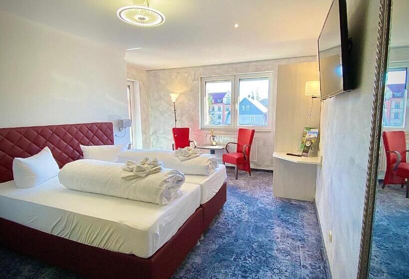 Полулюкс, Meister Bär Hotel Wettiner Hof
