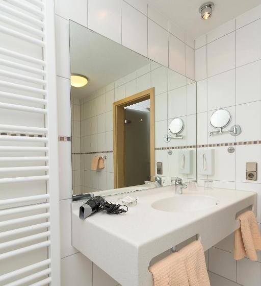 Номер Стандарт, Gasthaus Hotel Zum Mohren