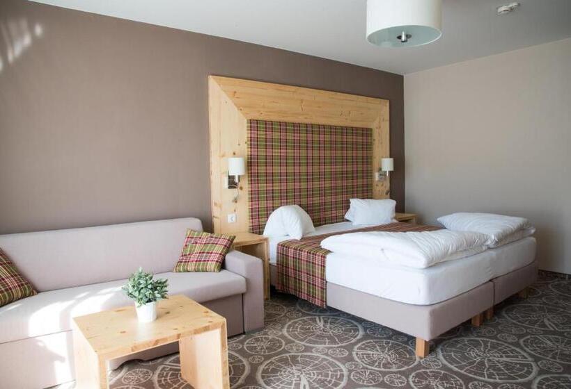 Полулюкс, Boutique Hotel Erla