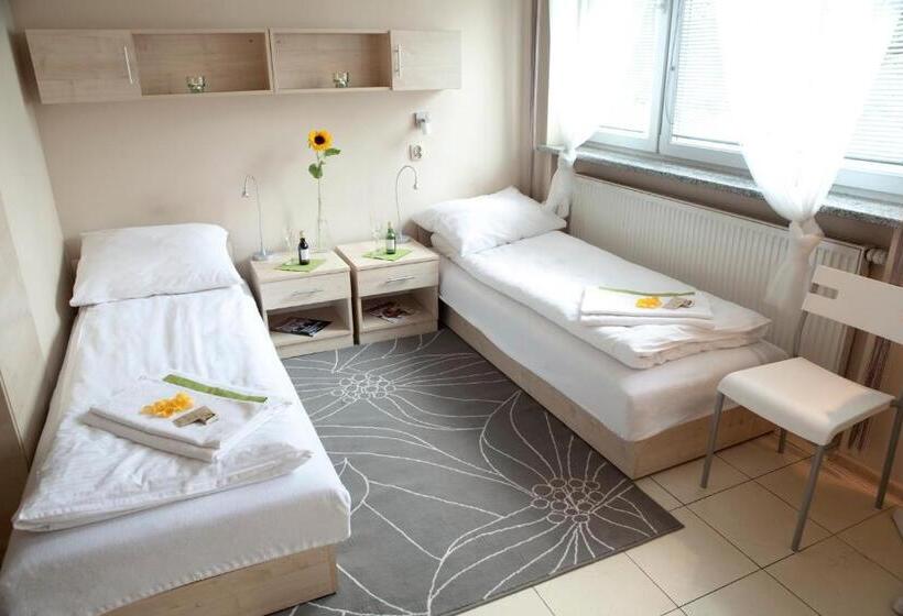 Номер Economy, Standard Delegacyjny Bed & Breakfast