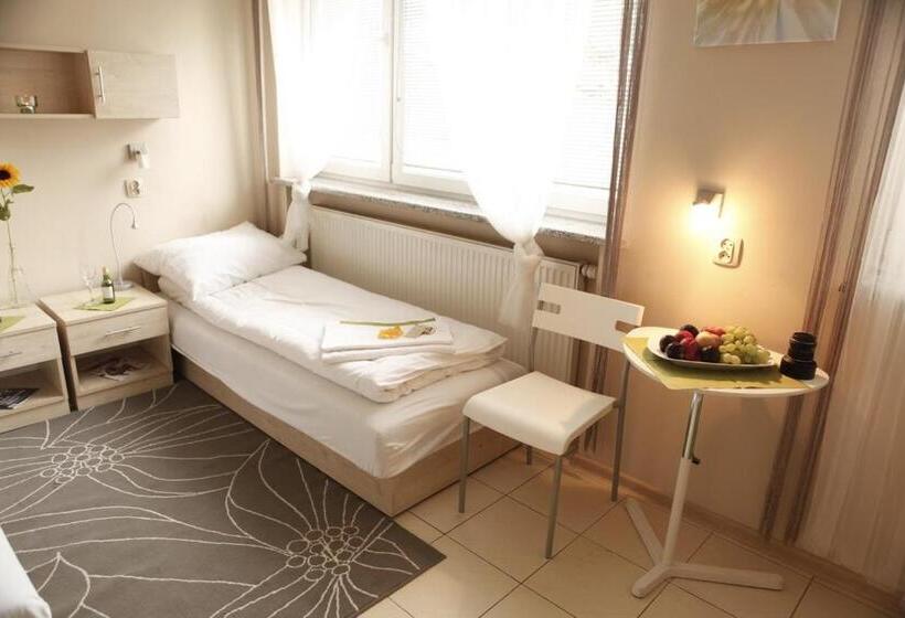 Номер Economy, Standard Delegacyjny Bed & Breakfast