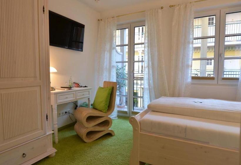 Номер Стандарт Индивидуальный, Landhaus Hotel Wolfratshausen