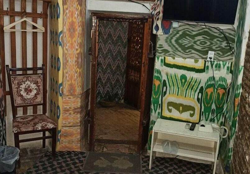 اتاق استاندارد, Mekhtar Ambar  Caravan Sarai Xix