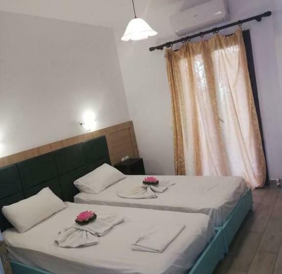 اتاق لوکس با بالکن, Gouvia House Luxury Apartments
