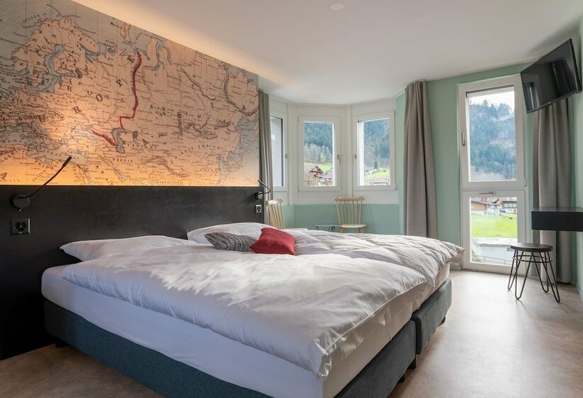 Семейный Номер, Emma S Hotel   Bed & Breakfast Self Check In