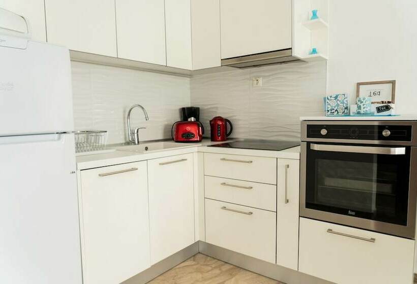 Апартаменты Комфорт 1 Спальня, Zennova Aelia Apartments 6