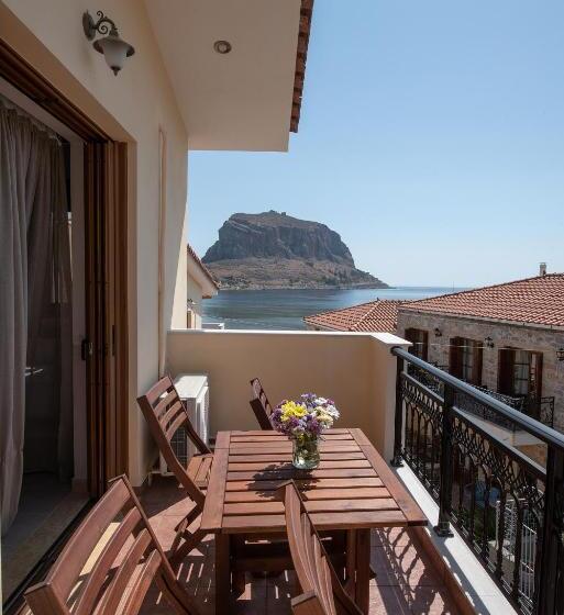 Люкс Вид на Море, Cyrenia Guesthouse