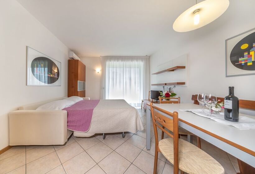 سوییت خانوادگی, Karinhall