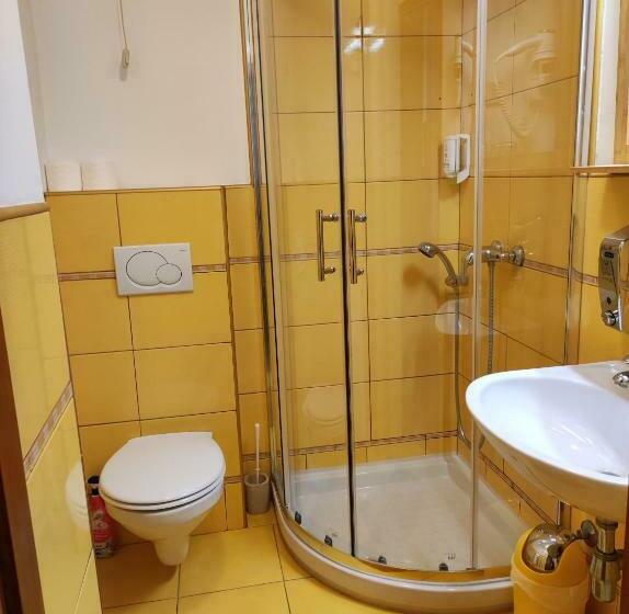 غرفة قياسية سرير كينج, Rooms Barbieri Rovinj