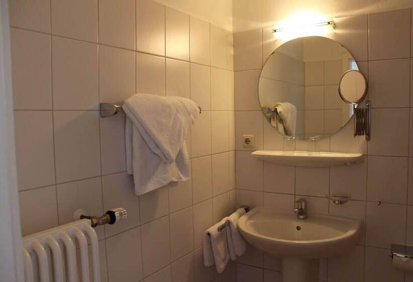 Номер Стандарт, Gästehaus Menkenbauer
