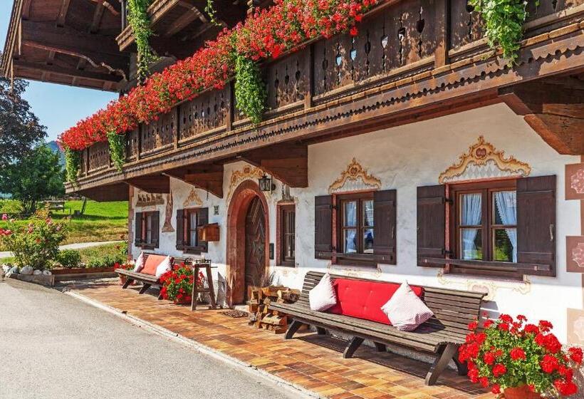 Дом 1 Спальня, Gästehaus Menkenbauer