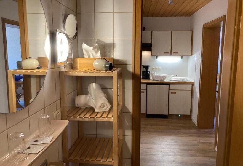 Апартаменты 1 Спальня с Террасой, Gästehaus Menkenbauer