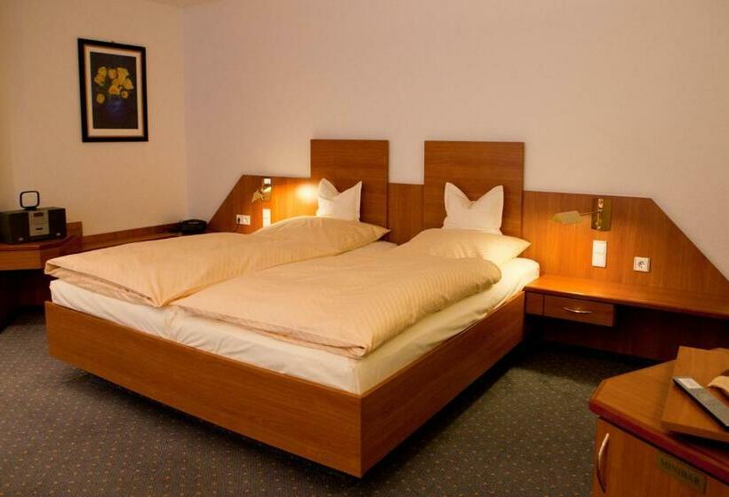 Номер Стандарт, Parkhotel Goldlinde