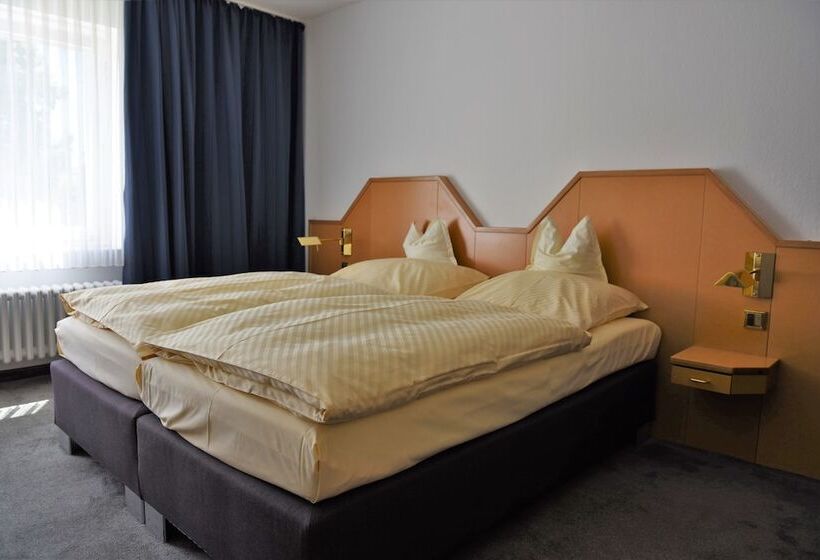 Номер Стандарт, Parkhotel Goldlinde