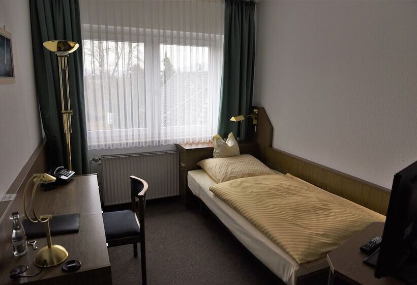 Номер Стандарт Индивидуальный, Parkhotel Goldlinde