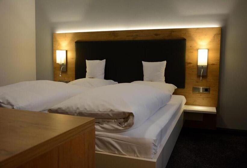 Номер Стандарт, Die Krone Am Fluss   Landhotel Sindringen