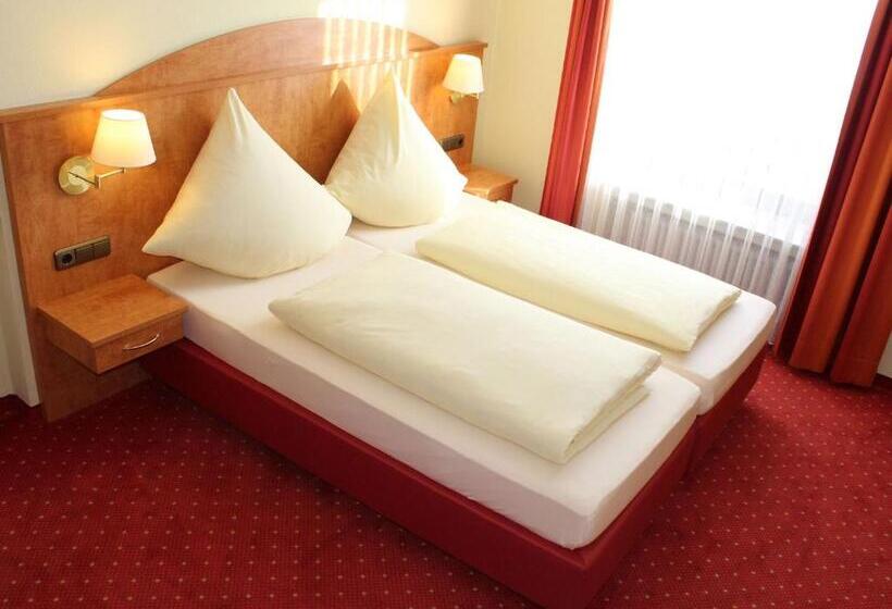 클래식 룸, Stadthotel Augsburg