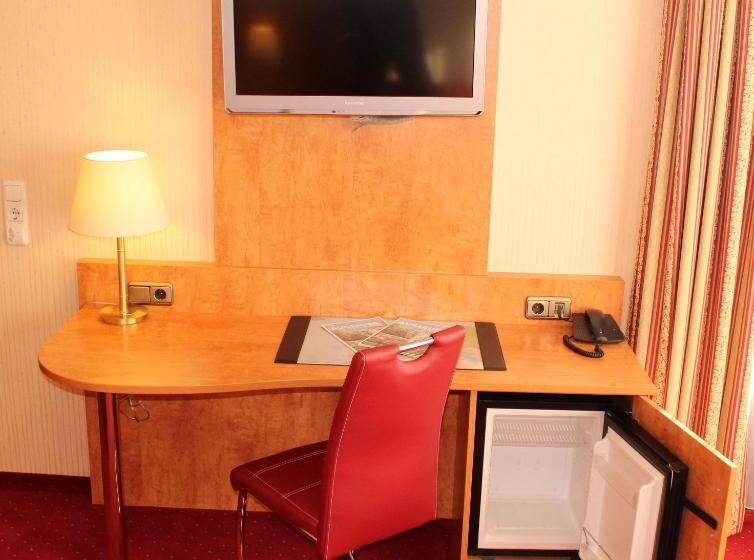 스탠다드 발코니 룸, Stadthotel Augsburg