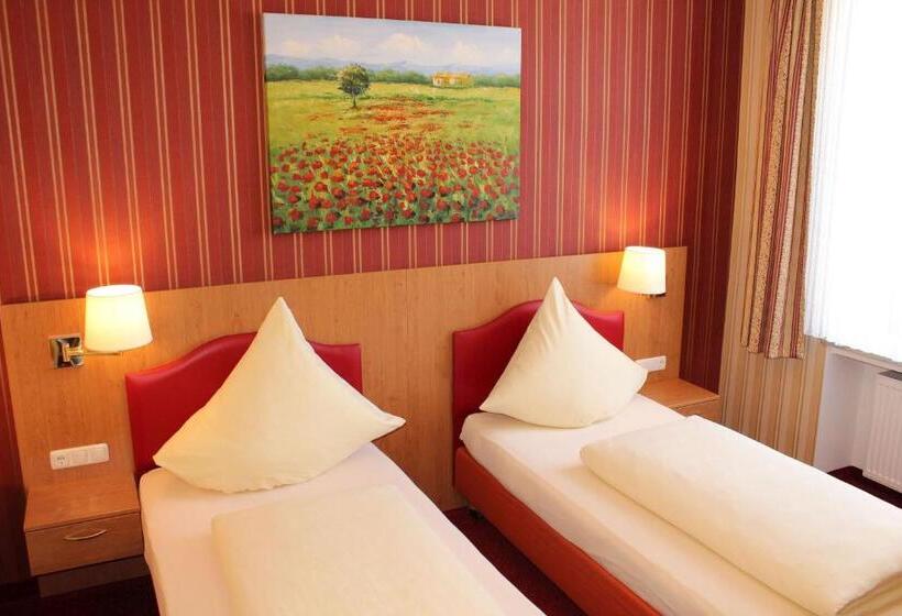 클래식 룸, Stadthotel Augsburg