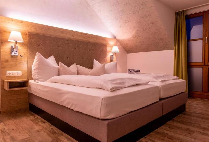 Номер Стандарт, Zur Post Kümmersbruck Hotel & Tiny Houses