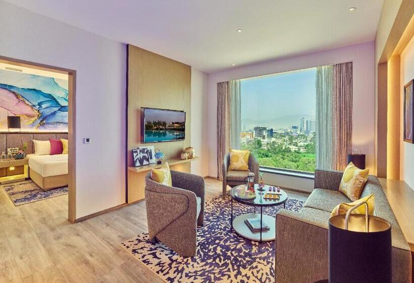 Suite, Vivanta Navi Mumbai Turbhe