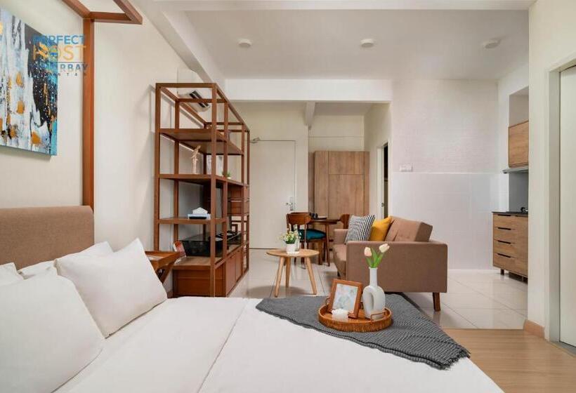 带1个卧室的带海景的公寓, Timurbay Beachfront By Perfect Host