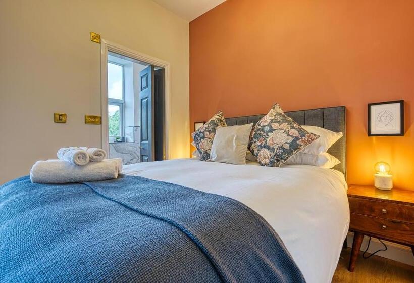 Студия Deluxe, Haworth Heights   An Amazing Aparthotel!