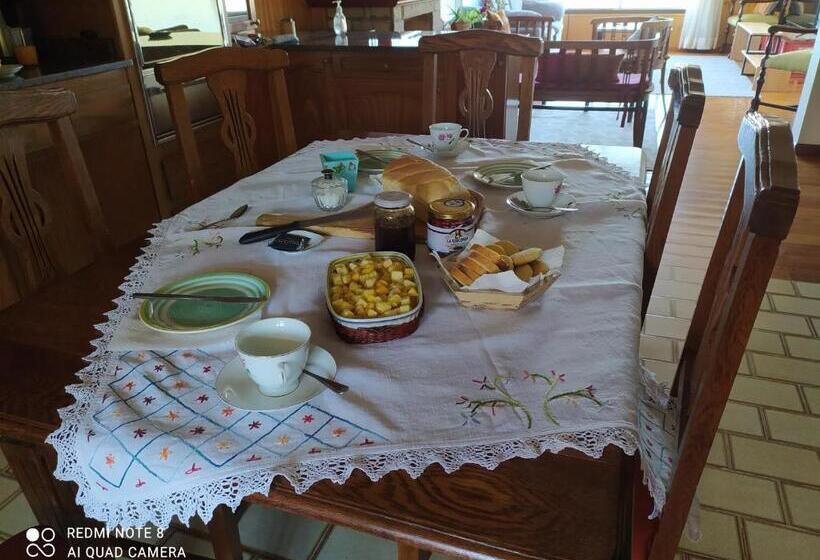اتاق استاندارد با چشم‌انداز کوهستان, Casa Campo B&b