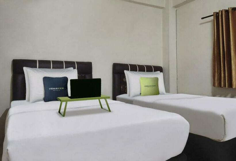 اتاق سوپریور, Urbanview Hotel Kanca Banjarmasin By Reddoorz