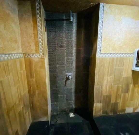 スタンダードインサイドビュールーム, Lombok Indah Bungalow