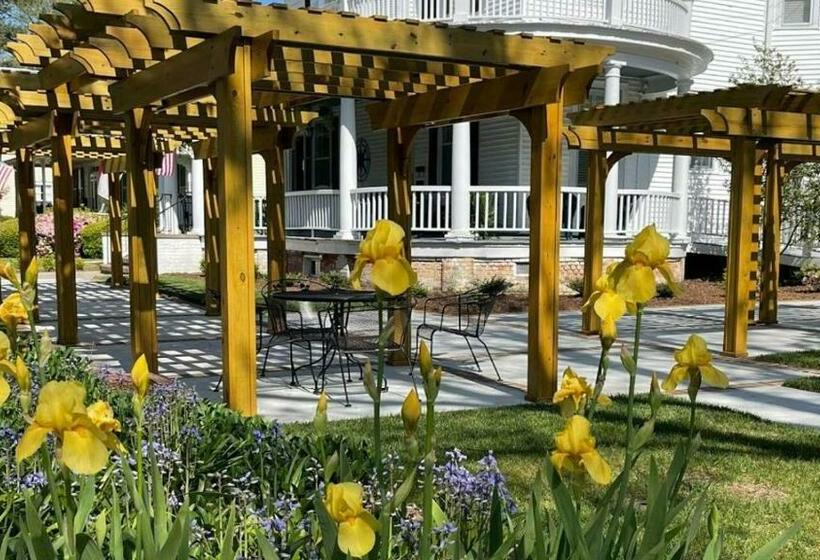 Номер Стандарт, The Edenton Collection Captain S Quarters Inn
