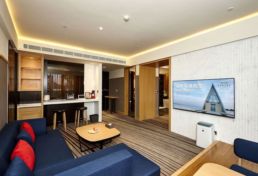 Президентский Люкс, Tongli Lakeview