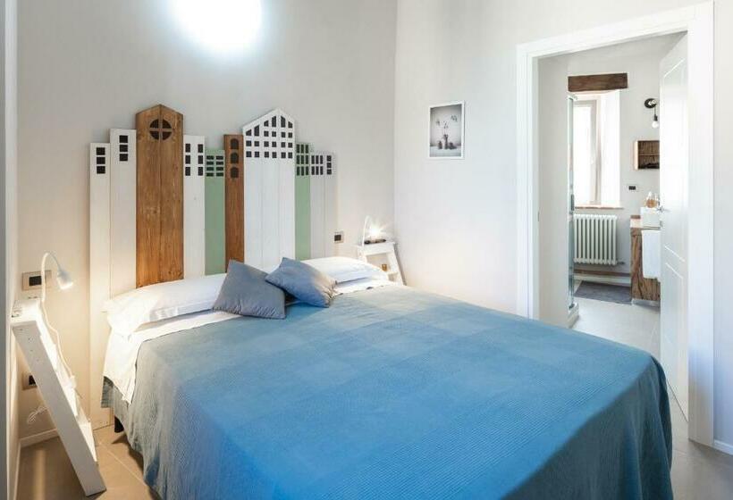 スタンダードルーム, A Casa Di Biagio