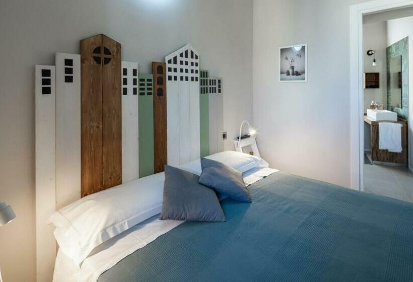 スタンダードルーム, A Casa Di Biagio
