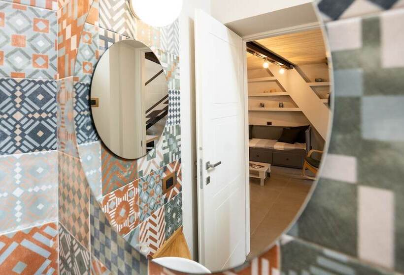 スタンダードルーム, A Casa Di Biagio