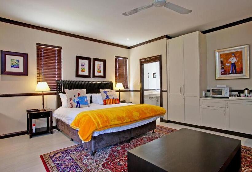 اتاق استاندارد با تخت بزرگ, No 66 Sandton Lodge