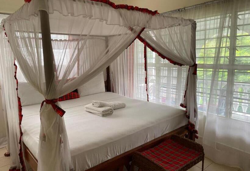 اتاق استاندارد با بالکن, Maasai Resort