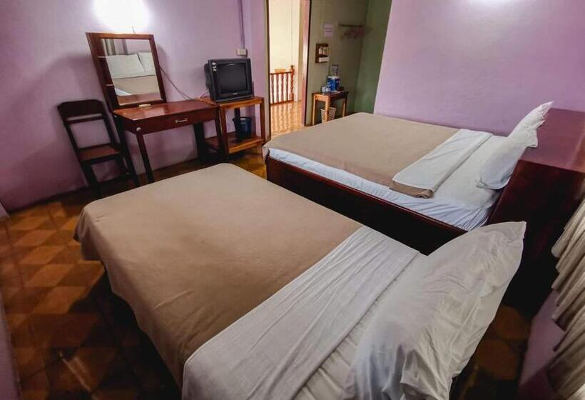 Номер Стандарт Трехместный, Sabaydee Guesthouse