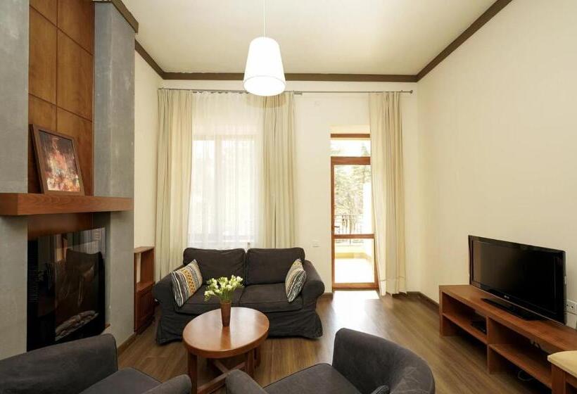 标准间带阳台, Sochut Resort Stepanavan